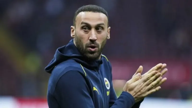Cenk Tosun Fenerbahçe'den mi Ayrılıyor? Süper Lig Devi İstiyor!