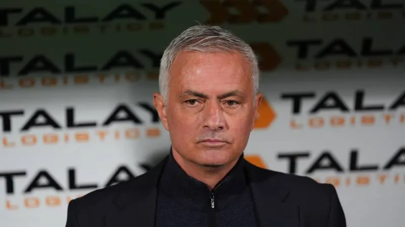 Fenerbahçe'de Mourinho kararı; geleceğiyle ilgili kritik tarih belli oldu