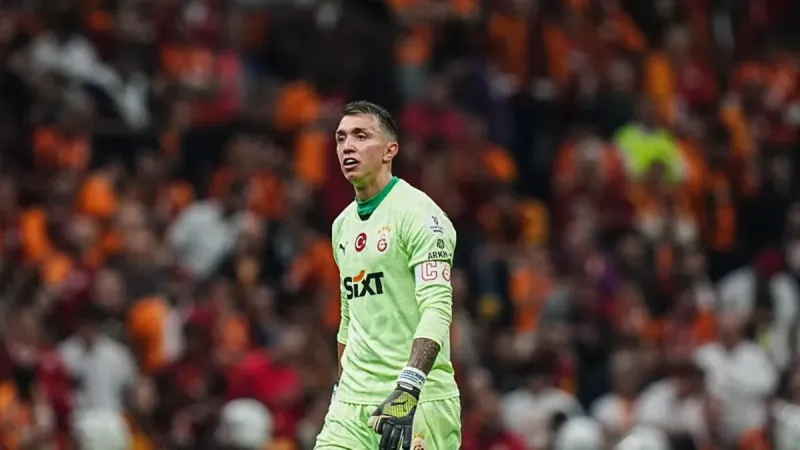 Muslera ve Mertens'ten Veda! Galatasaray'da Duygusal Anlar