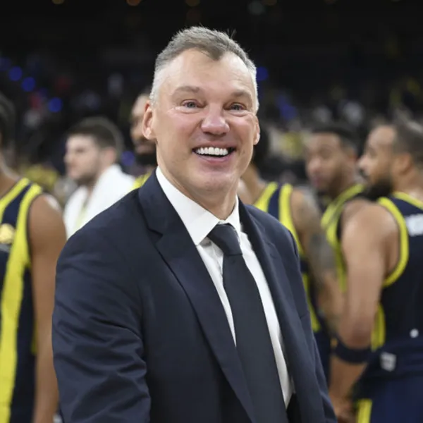 Jasikevicius'tan Fenerbahçe'ye Övgü: Herkes Harikaydı!