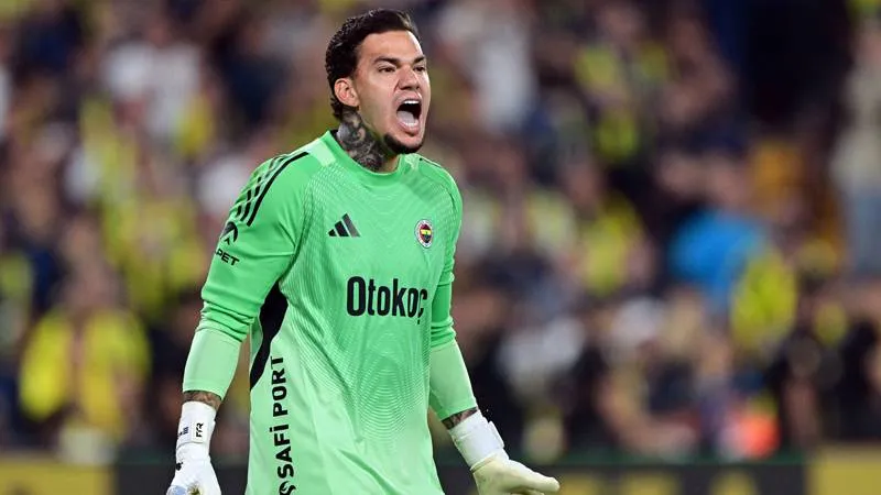 İddia: Aylık 1.1 milyon euro maaş fazla bulundu, teklif gelirse devre arası Ederson'la yollar ayrılacak