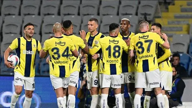 Mourinho'dan Şaşırtan Hamle! Fenerbahçe'de Rekor Kadro Değişikliği
