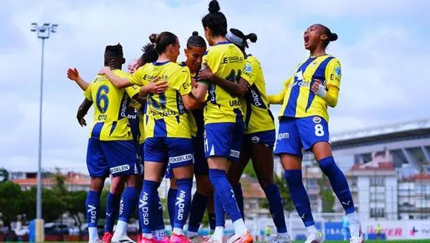 Fenerbahçe'den Şok Hamle! 12-1'lik Maç Sonrası Neler Oluyor?