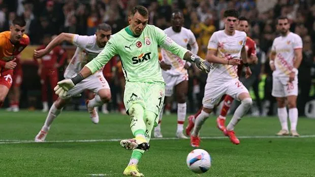 Muslera Şov! Galatasaray'ı Şampiyon Yapan Golü Kim Attı?
