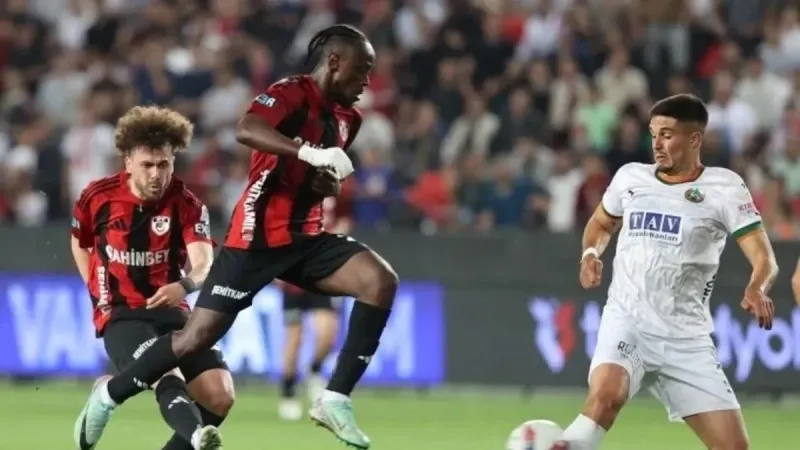 Gaziantep FK Alanya'ya Boyun Eğdi! Küme Düşme Tehlikesi Mi?