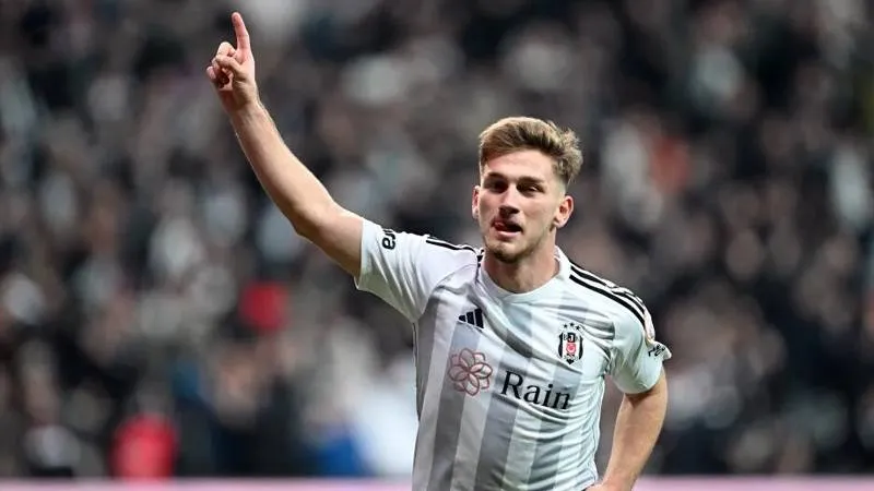 Semih Kılıçsoy Premier Lig'e mi Gidiyor? Beşiktaş'tan Şok Karar!