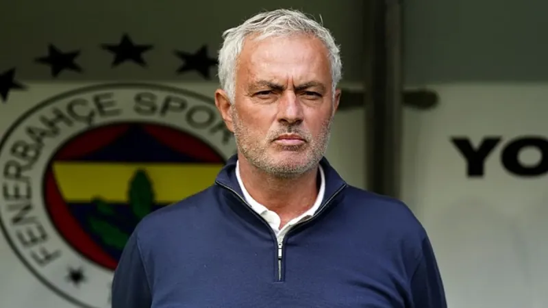 Son dakika transfer haberleri: Fenerbahçe'de ayrılık kapıda! İki yıldız vedaya hazırlanıyor...