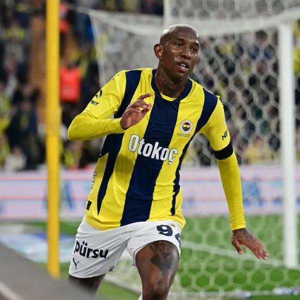 Talisca Fenerbahçe'den Ayrılıyor Mu? Takas İddiası Ortalığı Karıştırdı!