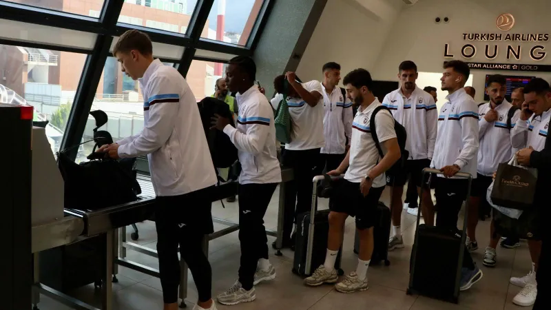 Trabzonspor kafilesi, İstanbul'da