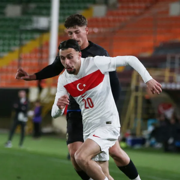 Ümit millilerin kadrosunda iki değişiklik!